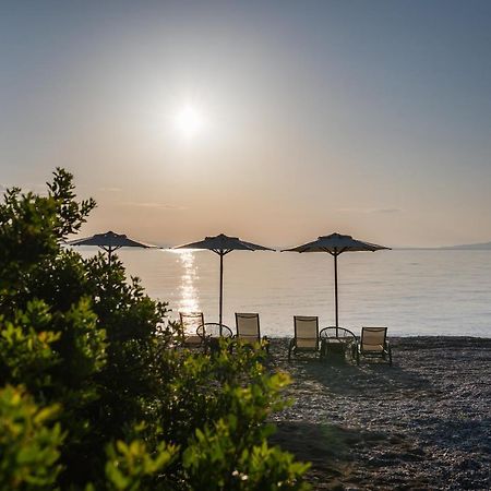 Nikole'S Villas Luxury 180M2 Tirós Dış mekan fotoğraf