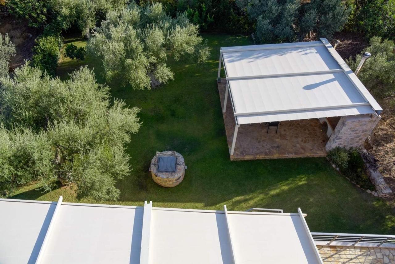 Nikole'S Villas Luxury 180M2 Tirós Dış mekan fotoğraf