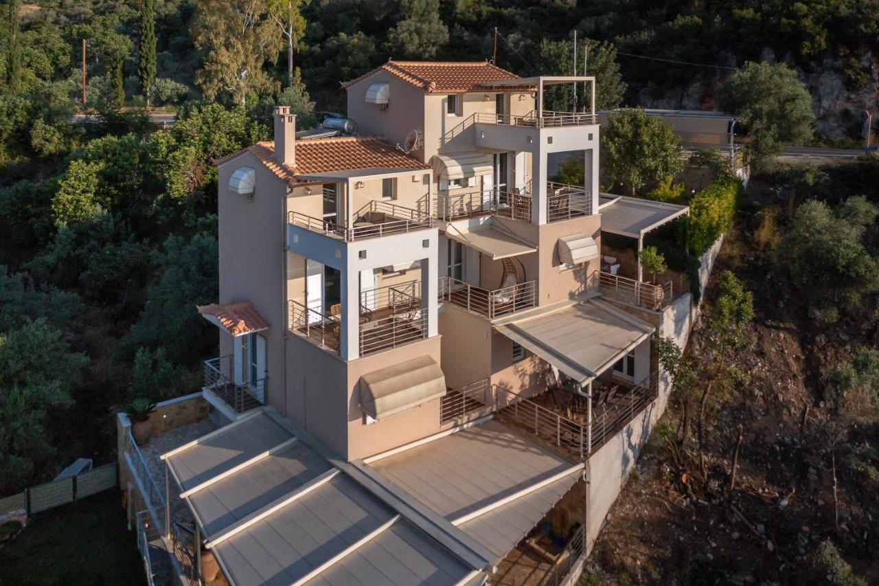 Nikole'S Villas Luxury 180M2 Tirós Dış mekan fotoğraf