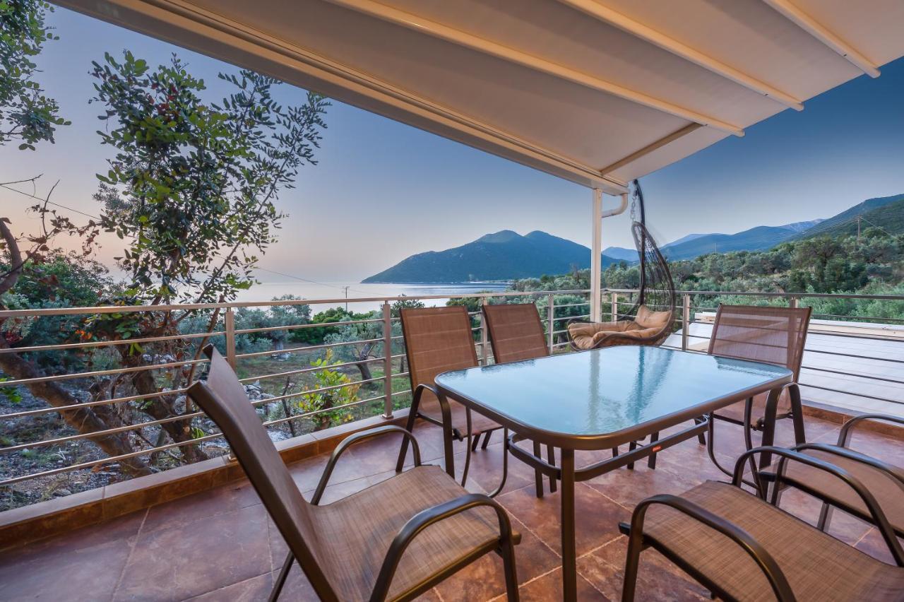 Nikole'S Villas Luxury 180M2 Tirós Dış mekan fotoğraf